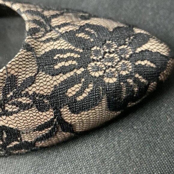 GIANNI BINI WO SIZE 8.5 BLACK FLORAL LACE PUMP SHOE 4” HEEL LEATHER SOLE… - Picture 3 of 13